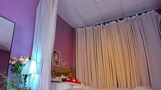 Dearly_Emily - Lick nipples