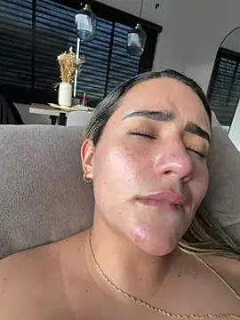 Miilana_ - FULL NAKED + OIL