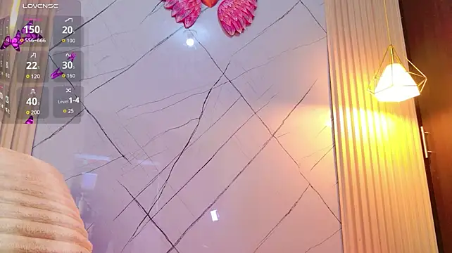 Sara_swift9 - spank my pretty ass🍑😋