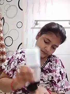 Hot_desi_bb2 - Full nude face pussy