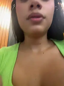 Sara-Castillo - 💦DOMI INSIDE DEEP IN PUBLIC + CUM🥵