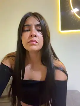 Claire_Wong - RUB MY PUSSY IN THE OFFICE