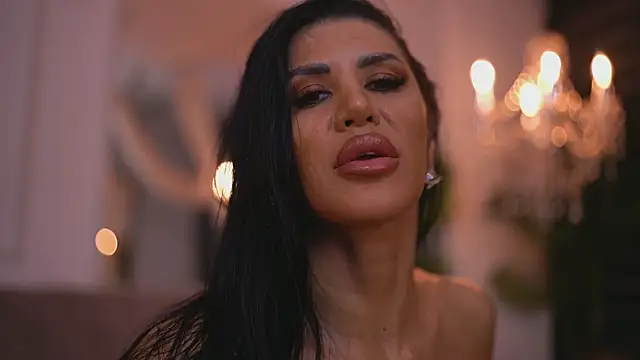 Gallienne_Gold - Dildo play for a wet pussy