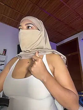 Yuli_arabic - Fingering hard until cream drips