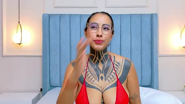 NicoleBlum - Primer plano de Cameltoe💖✨