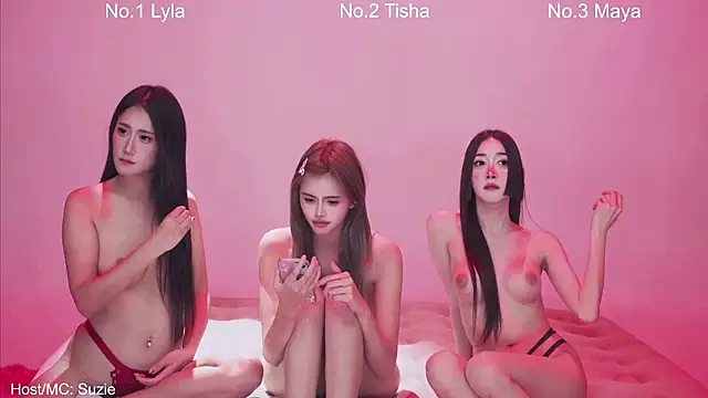 Aurora_girls - lick boobies