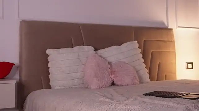 Madymuse - Dildo ride😈