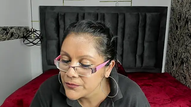Victoria__Clark_ - SHOW MY PUSSY+RUB MY CLIT🔥