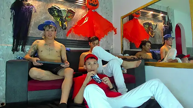 Isaak_Bless' Live XXX Chat