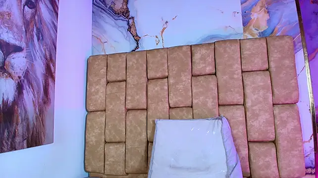 Katy_handerson - show ass + spank+ oil 🍑🥵