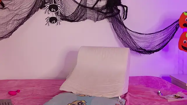 hellzel_moon