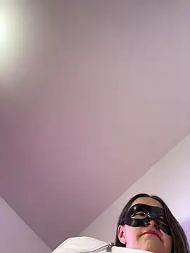 ValerySaenzOfficial - Show Ass + Spank + Oil