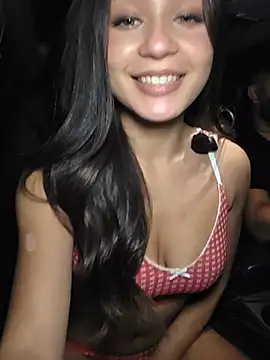 SophiaXJohn - Take shorts OFF 🚫