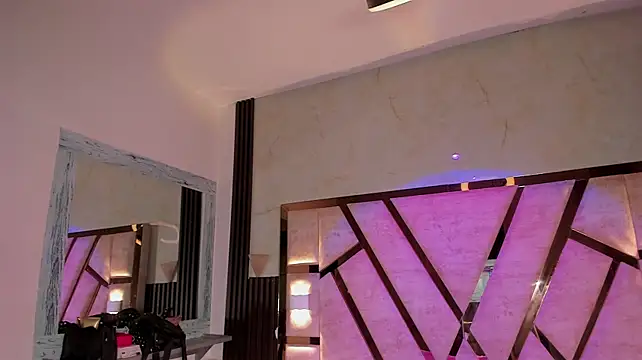 Athenea_Mills - FUCK ME IN DOGGY
