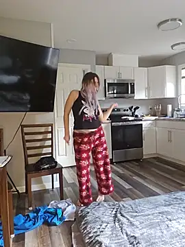 ScarletsWeb - SQUIRT highest tipper gets :gift: