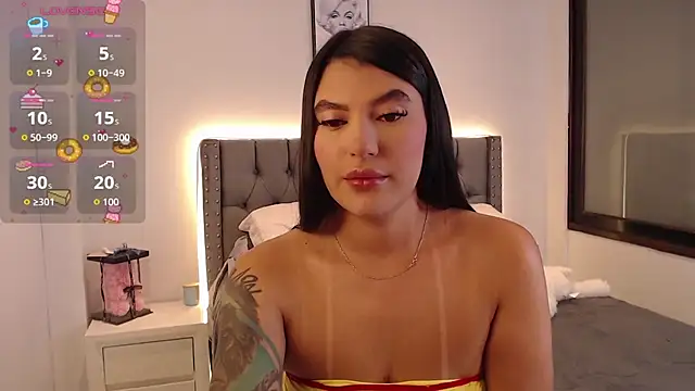 Nicols66 - Flash tits
