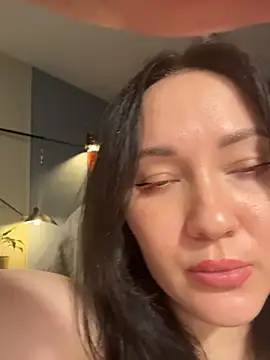 Kiss_My_Body - tease ass