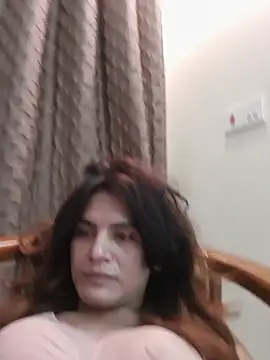 CrazyOtaliya - Show my sexy ass and big dick