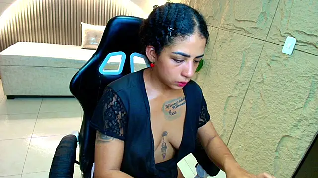 Tiffany__r - SUCK FINGERS