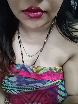 Mayuri77 - Boobs show
