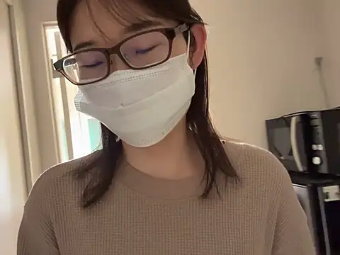 Tsumugi_tsumu - スカート脱いでパンツ見せ❤︎