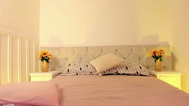 Riley_bensongh - naked body
