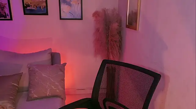 MaraVelvett - BLOWJOB + SALIVA IN MY BOOBS