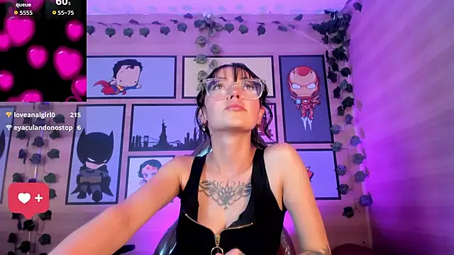 Elisa_collins - 🔥 Quick striptease