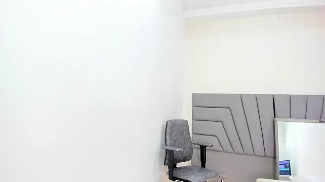 Angie_Will - deep throat cum in mouth