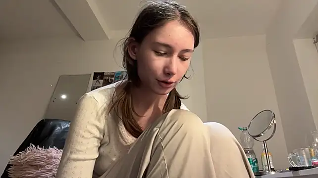 MarkettaChant - pinch my boobs under bra