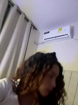 AkiraY10 - DOGGY STYLE AND TWERKING HOT