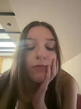 MyCherryKiss - show me your sexy boobs for 1 min 🥵💦