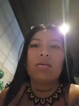 Luisa16xxx - Spit on my titis in mall public💦🍒😈