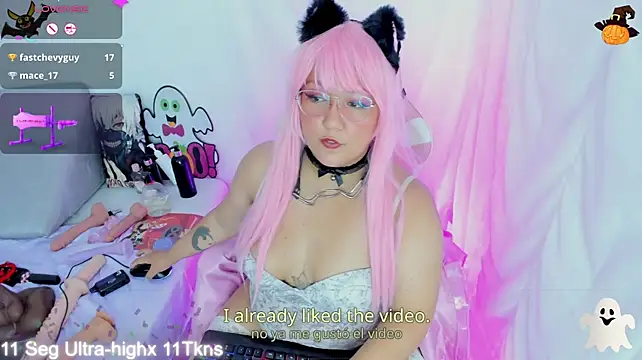 SakuraFantasy - Show boobs + spit boobs