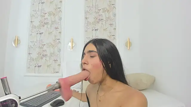 Dalila30x - dildo + domi 12min + plug anal + squyirt