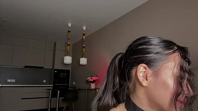 TylaIvoryn - lets draw a contour of my tight tits