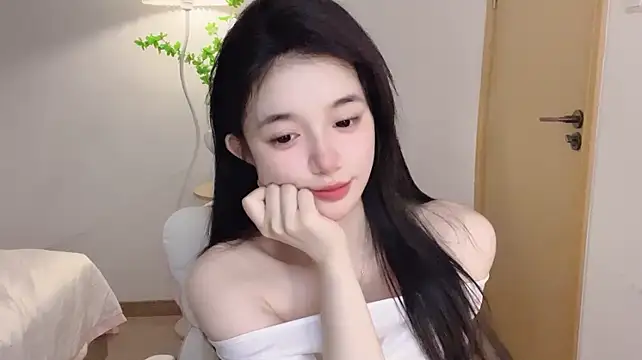 Annie-3 - 泡泡抹香肩 涂美胸 小粉控制3min