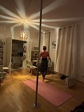 Suyneslii - ass flash