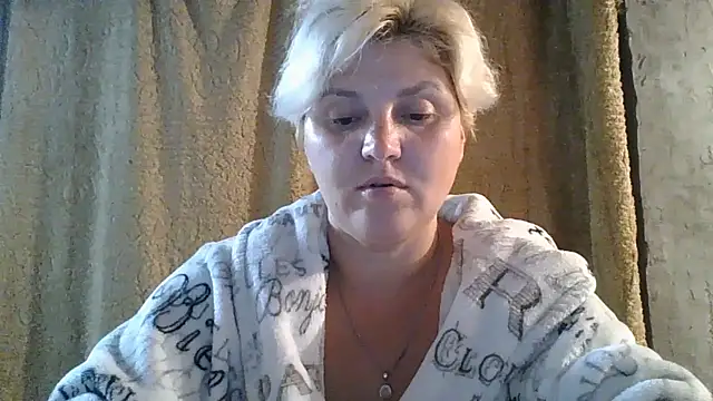 CutieKis' Live XXX Chat