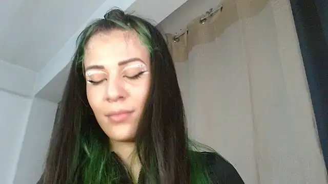 Chloe_paytone - show tits