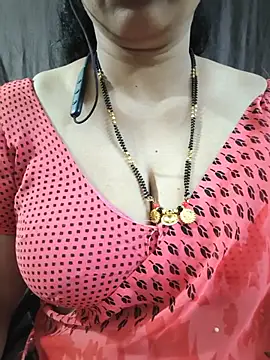 Bhuvana_555 - Boobs on honey