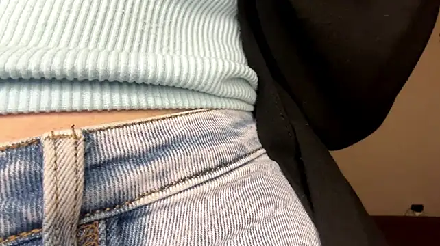Ledi_Asthik
