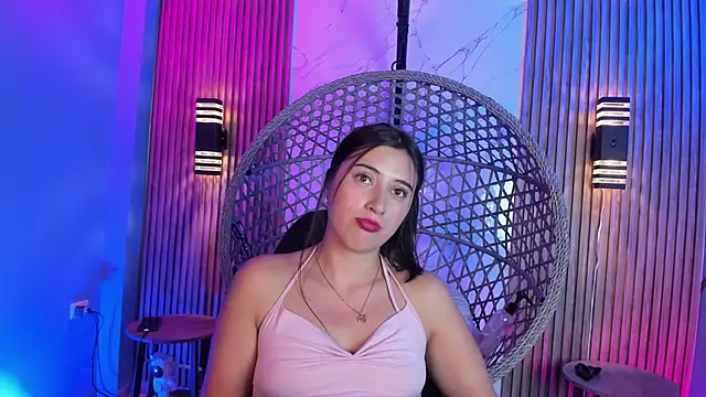 Brenda_moris01 - spank the ass 10 times