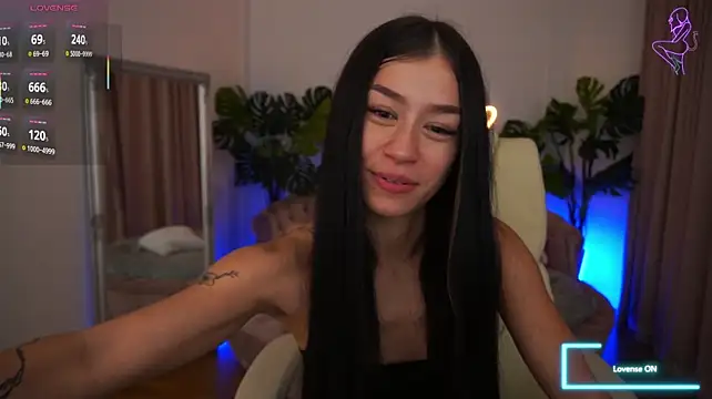 FataleNellie - striptease