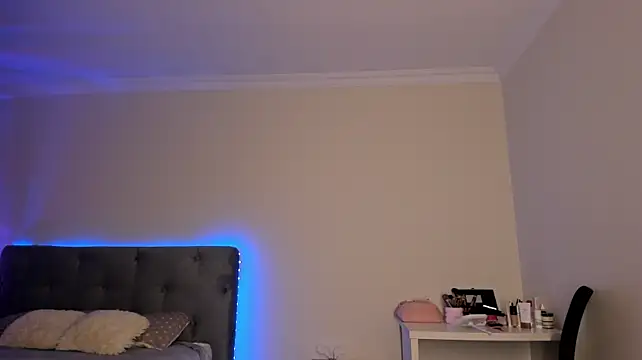 BellaStarr_ - make me cum for you
