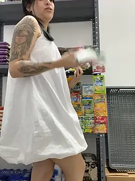 Victoria_Rosess - SPREAD THAT ASS AND SHOW ASSHOLE