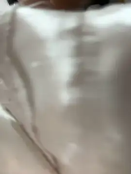 Emily_Gomezz - Play pussy with dildo