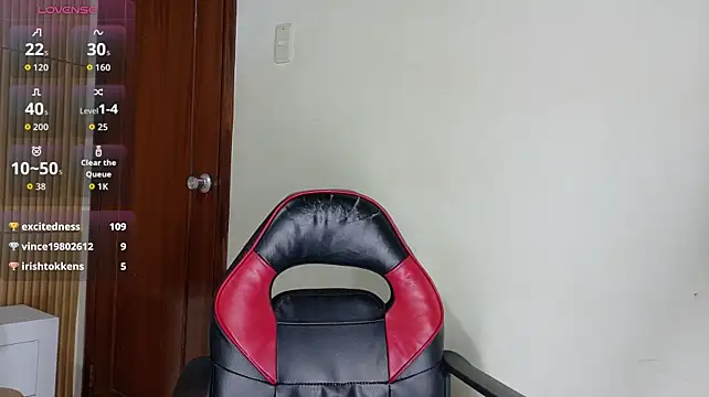 LilihtMature - spank ass