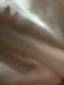 Emily_Gomezz - Play pussy with dildo