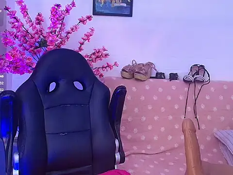 Aylin_boobs - take out the tits 🤤